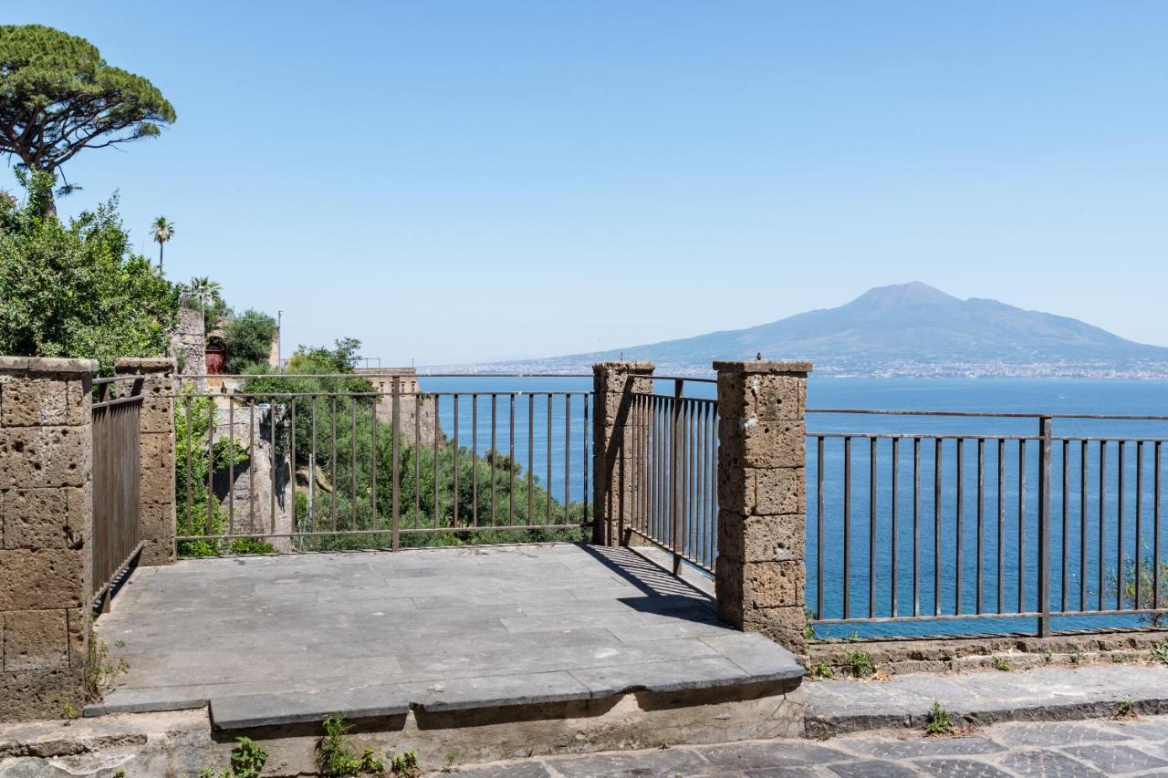 Casa Resilienza Vico Equense - 5 Min Dal Mare Διαμέρισμα Εξωτερικό φωτογραφία